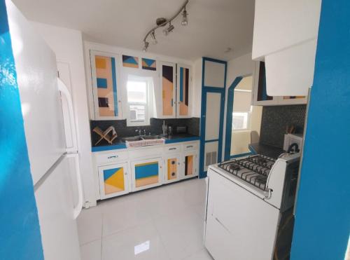 Nob Hill House | Pet Friendly Modern Casita in Heart of Nob Hill