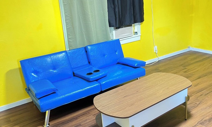 Central Oklahoma City House | Pet friendly stylish home in Central Okc