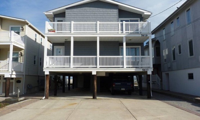 South End Condo | PET FRIENDLY - This lovely 1st floor beachfront condo is located on one of Ocean City