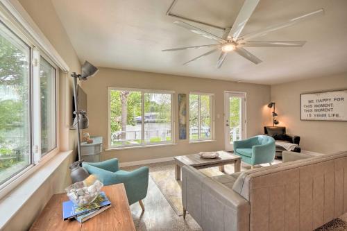 Tarpon Springs House | Pet-Friendly Waterfront Home - 2 Mi to Beach!