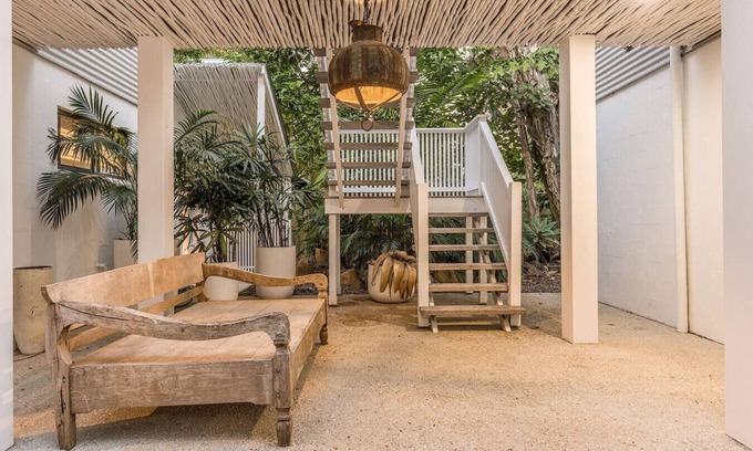 South Golden Beach House | Peter St · South Golden Beach Abode - Family Luxury at Beach