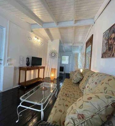 Mont Vergna Apartment | Petit coin de paradis à 5 min Baie Orientale, Idolem résidence unité 7bis - 57 Rue du Mont Vernon 1
