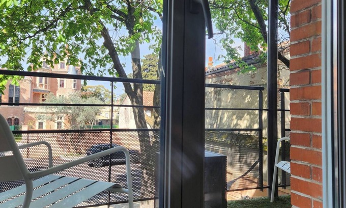 Toulouse City-Centre Apartment | Petit Confort - T3 Proche Commodités - Parking