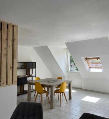 Pleyben Apartment | Petit loft
