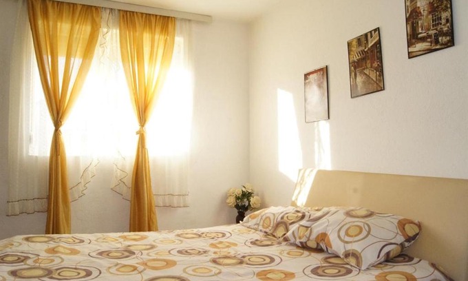 Bitola Apartment | Petrograd