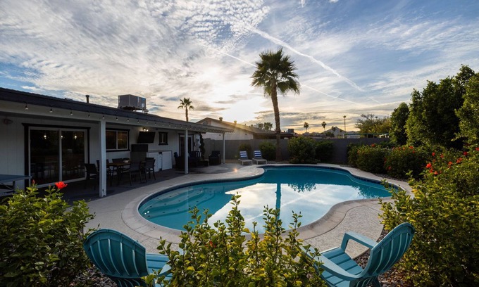 Paradise Valley Village House | Phoenix's Best Fun Family Home w/Heated Pool