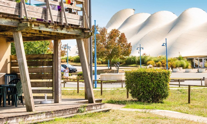 Jonzac House | Pierre & Vacances Résidence Les Rives de la Seugne