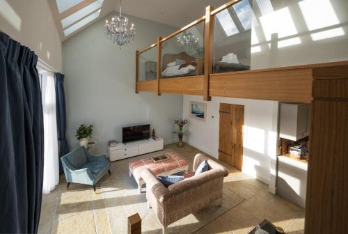 Murthly House | Pigeon Cottage - Luxury country steading