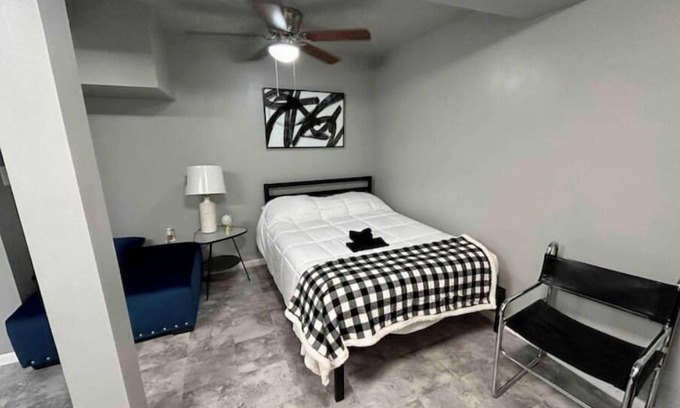 Pilsen Apartment | Pilsen Chicago's Art District Apartmentnn