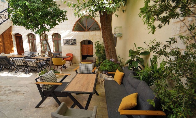 Eyyubiye Hotel | Pin Traveler House & Cocktail