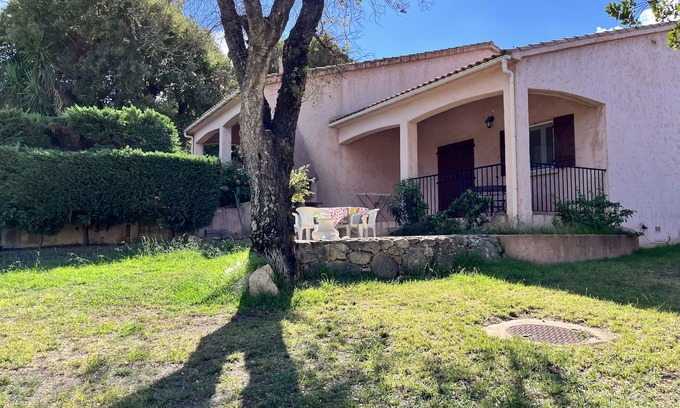 Pinarellu Villa | PINARELLO RENTS VILLA F3 CLIMATISEE