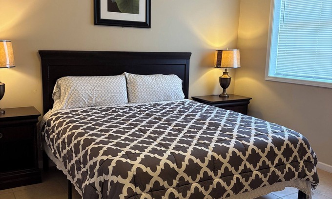 Biloxi Condo | Pinecone Biloxi Beachside rentals-3