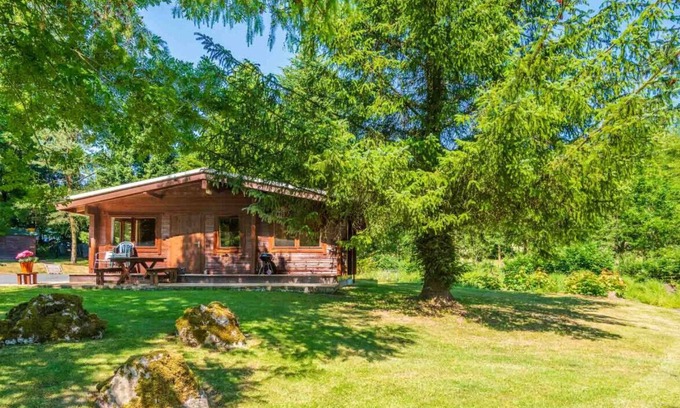 Ingleton House | Pinecroft Lodges, Ingleton