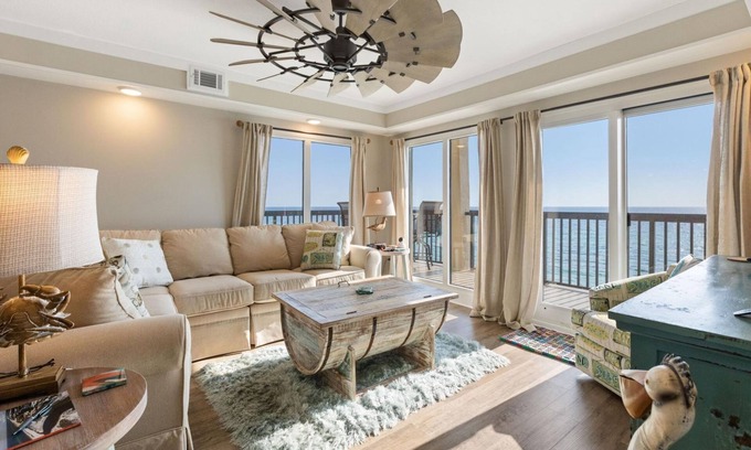 Sunnyside Condo | Pinnacle Port Penthouse. Huge Wraparound Balcony. New inside. 3Br Views!