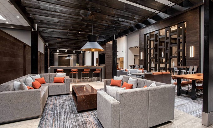 Cranberry Township Hotel | Pittsburgh Marriott North