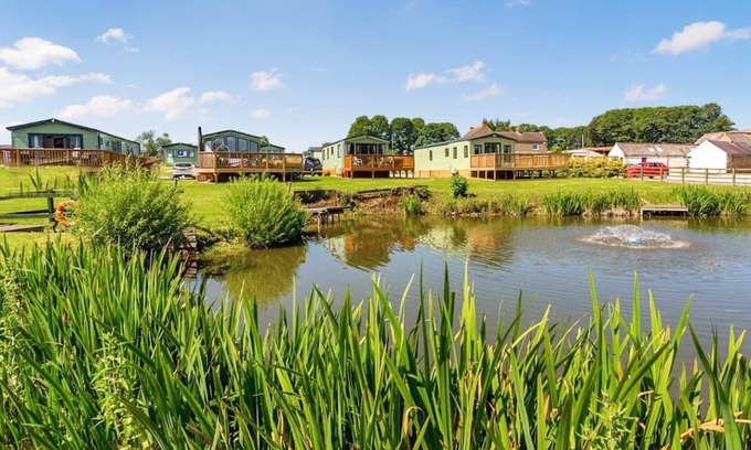 Bedale House | Platinum Caravan (Pet)