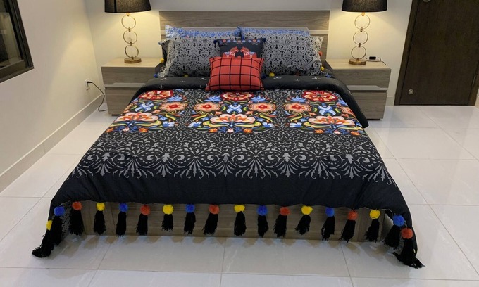 Gulshan-e-Iqbal House | Platinum GF Safe & Secure 24 hours security guards