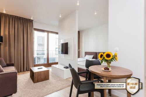 Mokotow Apartment | Platinum Residence Mokotów