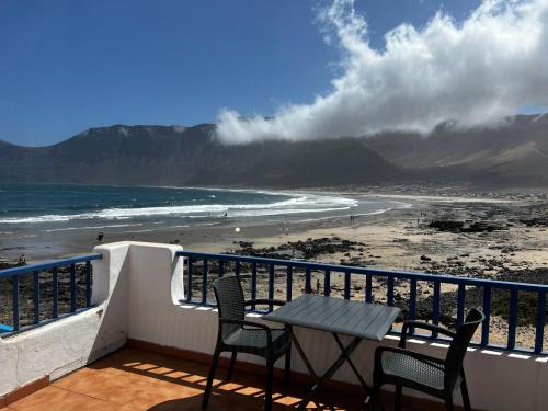 Caleta de Famara House | Playa de Caleta de Famara