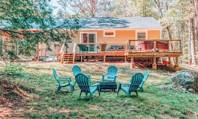 Birch Hill House | Plays well with others!