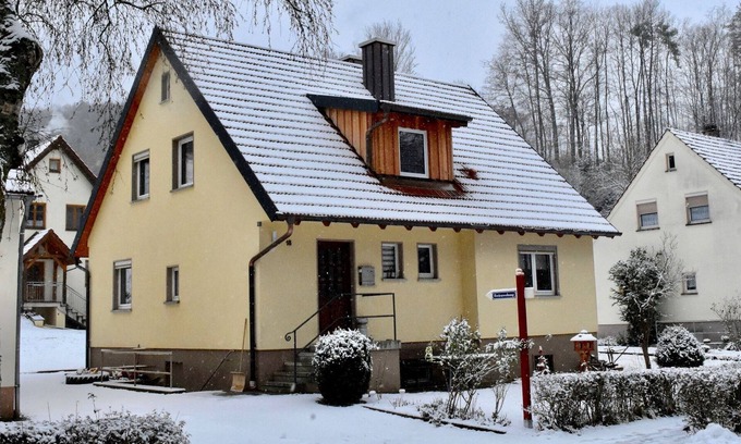 Staffelstein Apartment | Pleasant Apartment in Bad Staffelstein with Garden