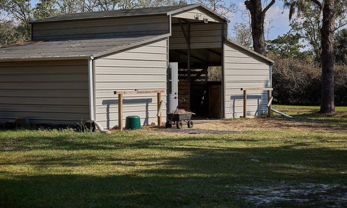 Homosassa Cottage | Pleasant Days Lodging Southwest Cottage