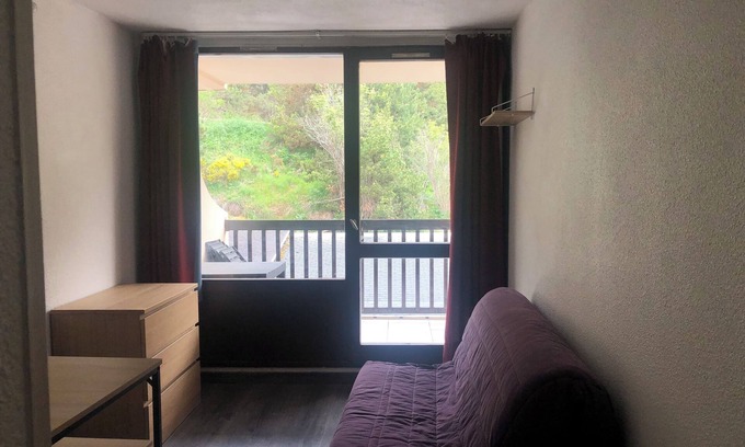 Font-Romeu-Odeillo-Via Apartment | Pleasant studio cabin renovated near the city center
