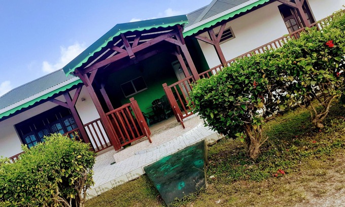 Saint-Louis House | Pleasant house a few minutes from the beach, near the Super U