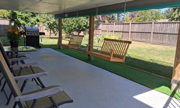 Gordon Head House | Please Take a Moment to Read Our ReviewsnWe Provide a Wonderful Place to Stayn