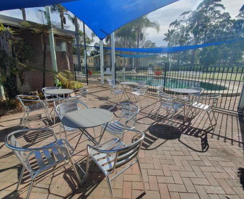 Sunshine Bay Resort | Pleasurelea Tourist Resort & Caravan Park
