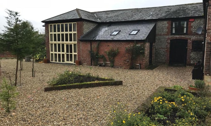 Hilton Bed & Breakfast | Pleck Barn B&B