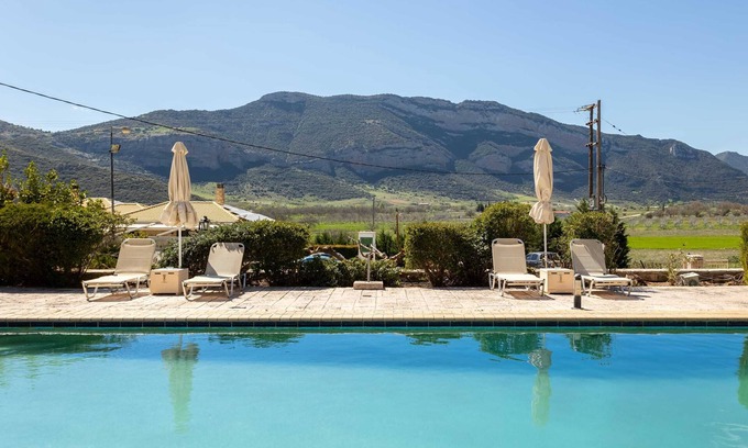 Kylini Apartment | Pleiades Bright Jewel - Corinthos Pool Bliss