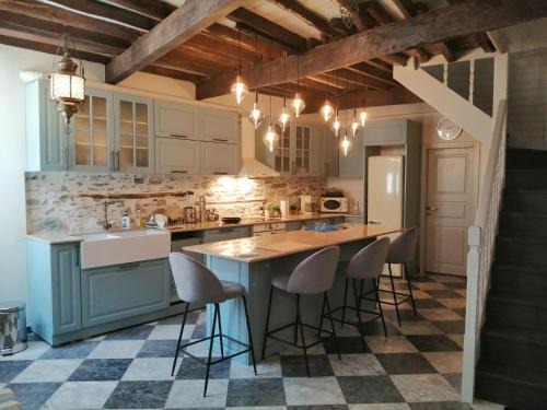 Plomari House | Plomari Nomad House