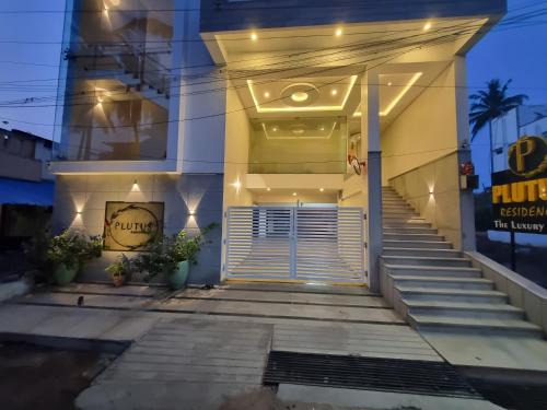 Kuilapalayam Hotel | PLUTUS RESIDENCY