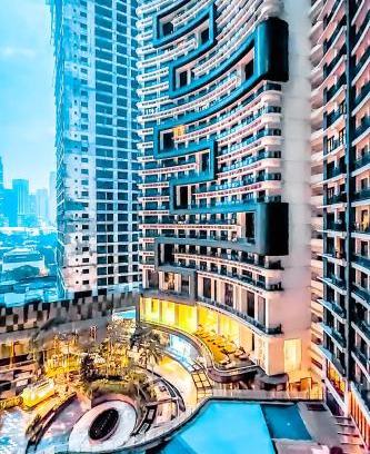 Downtown Apartment | Poblacion Stay with Pool Gym Jacuzzi and Pool Table