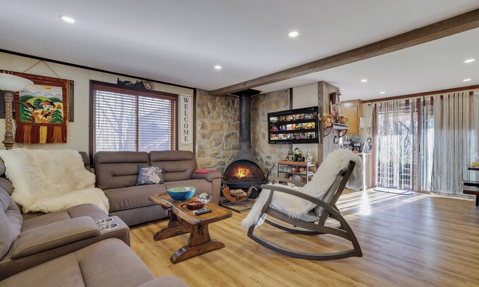 Albrightsville House | Pocono Barn Style Cabin Fireplace PS3 Forest Gazebo by Camelback,Kalahari & more