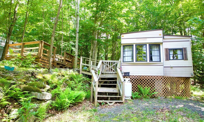 Gouldsboro Cabin | Pocono Family 3Bedroom House
