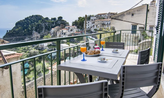 Pontone House | Point "La Polena di Amalfi"