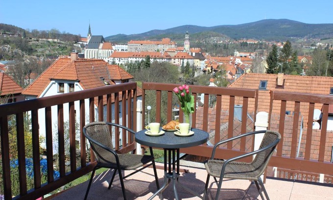 Cesky Krumlov Apartment | Pokoj pro dva s výhledem