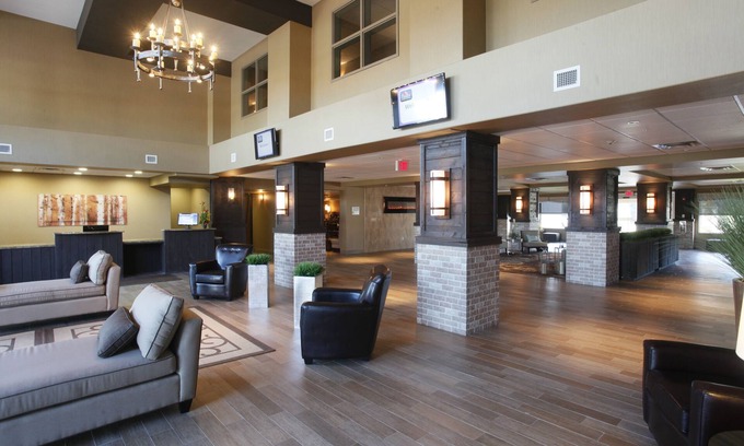 Olds Hotel | Pomeroy Inn & Suites at Olds