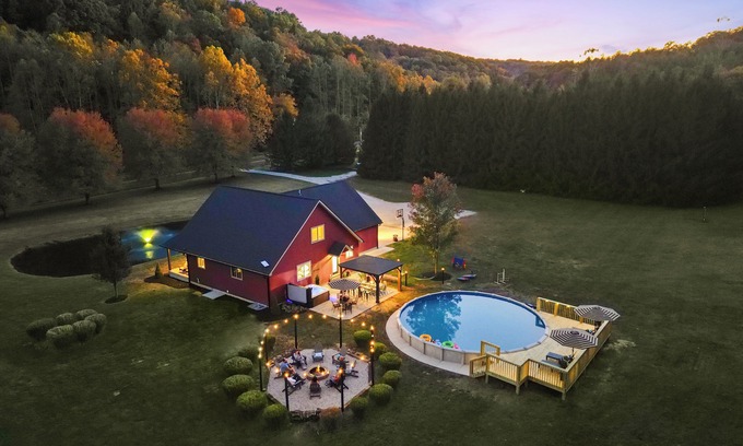 Rockbridge House | Pond-RoomTheater-SpeakEasy-HeatedPool-Game