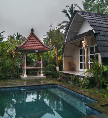 Melayang Cabin | Pondok D Angga Tampaksiring