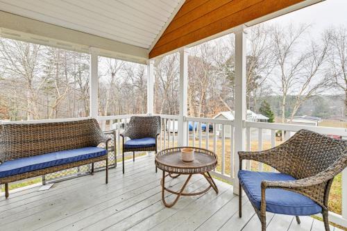 Sherrills Ford House | Pool Access and Views Serene Cottage at Lake Norman