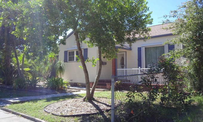 St. Petersburg - Clearwater House | Pool home in Gulfport area