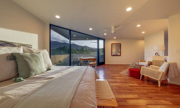 Tucson House | Pool & Hot Tub/3 BR/Stunning/Mountain Views