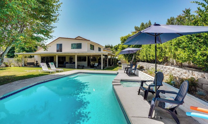 Mission Viejo House | Pool & Jacuzzi: Spacious Home Near Laguna Beach!