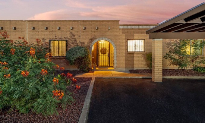 Westside Development House | Pool/Near JW Marriott/Patio/2 BR 2 BA