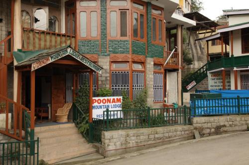 Naggar Cabin | Poonam Mountain Lodge