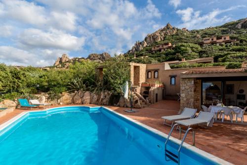 Costa Paradiso Villa | Porcospino