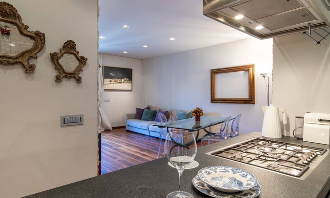 Zona Risorgimento Apartment | Porta Venezia-Design apartment, 2-bedrooms, Netflix, wifi